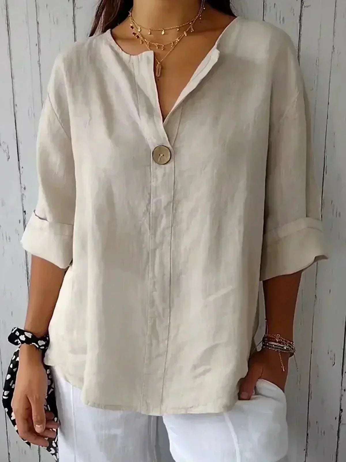 BEAUMONT NICE | HAUT CLASSIQUE À COL EN V POUR FEMME