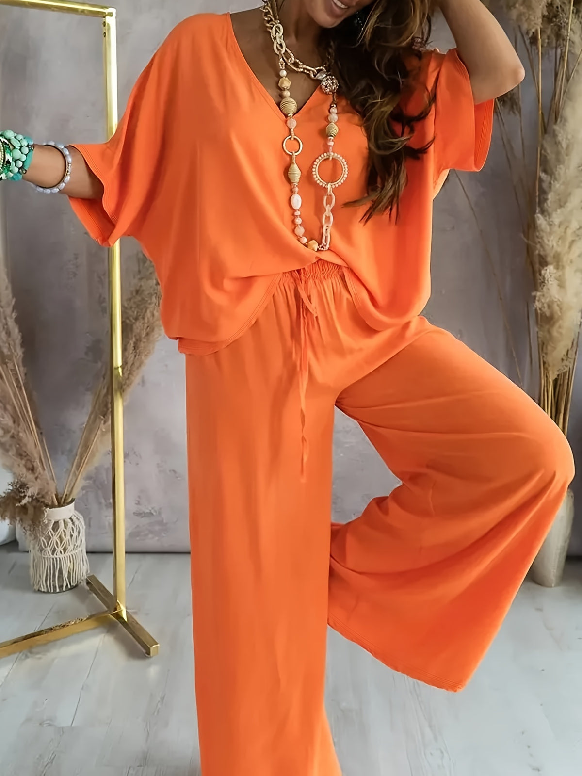 BEAUMONT NICE | ENSEMBLE CHIC À COL EN V POUR FEMMES