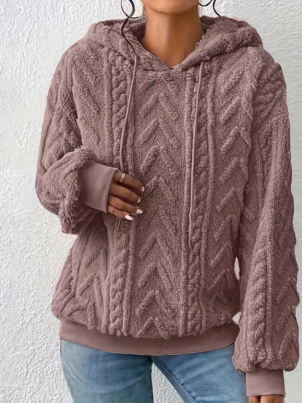 BEAUMONT NICE | PULL MOLLETONNÉ À CAPUCHE POUR FEMMES