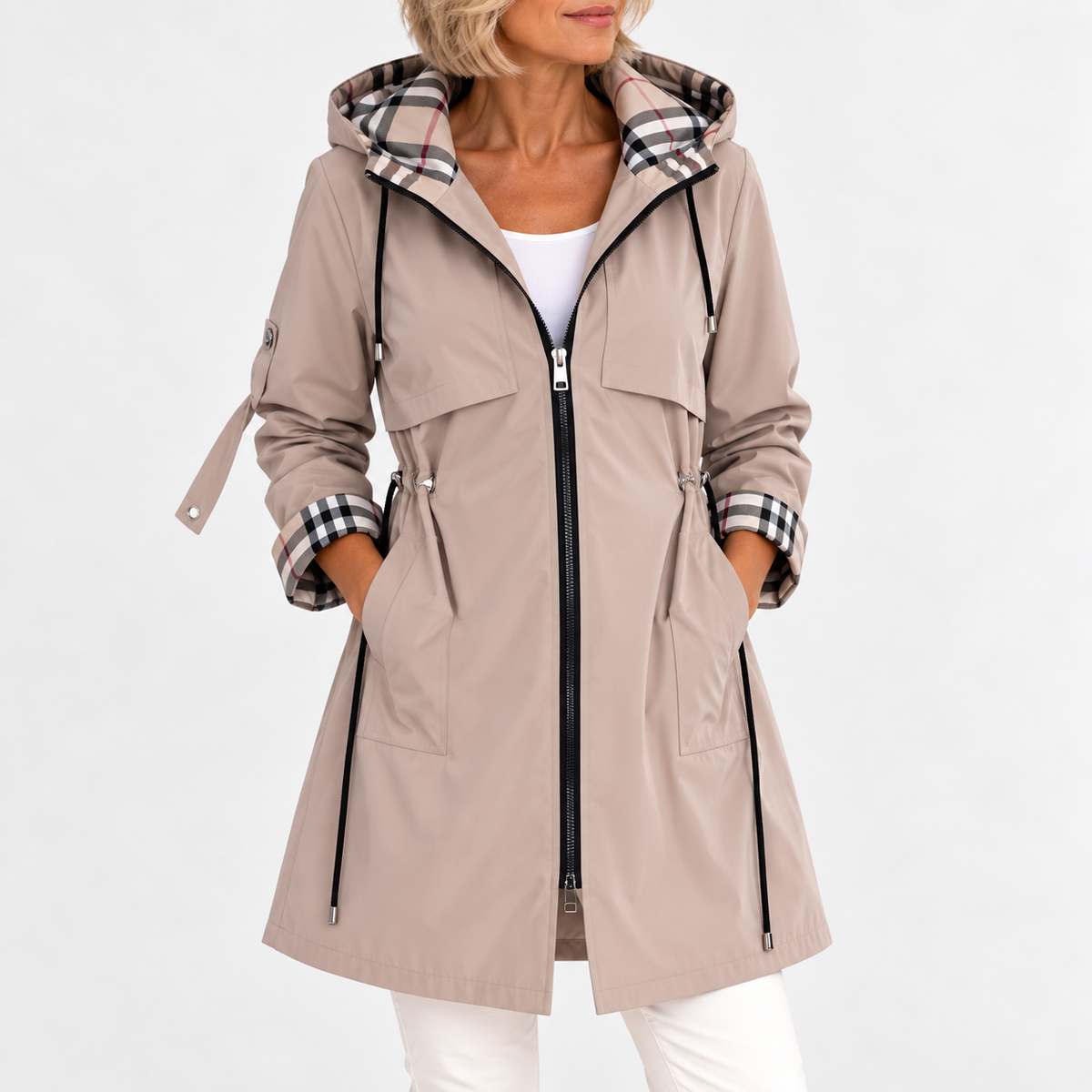 BEAUMONT NICE | MANTEAU À CAPUCHE AJUSTÉ POUR FEMMES