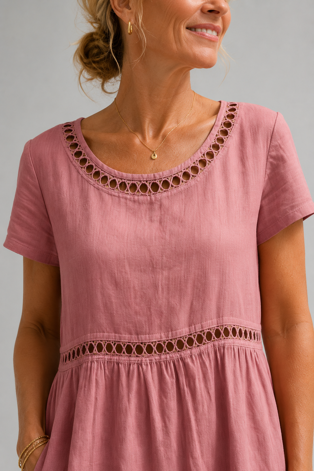 BEAUMONT NICE | MODERNE ROBE MIDI BRODÉE POUR FEMMES