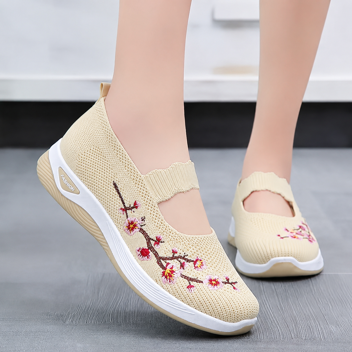 BEAUMONT NICE | BASKETS FLORALE EMBROIDÉES POUR FEMMES