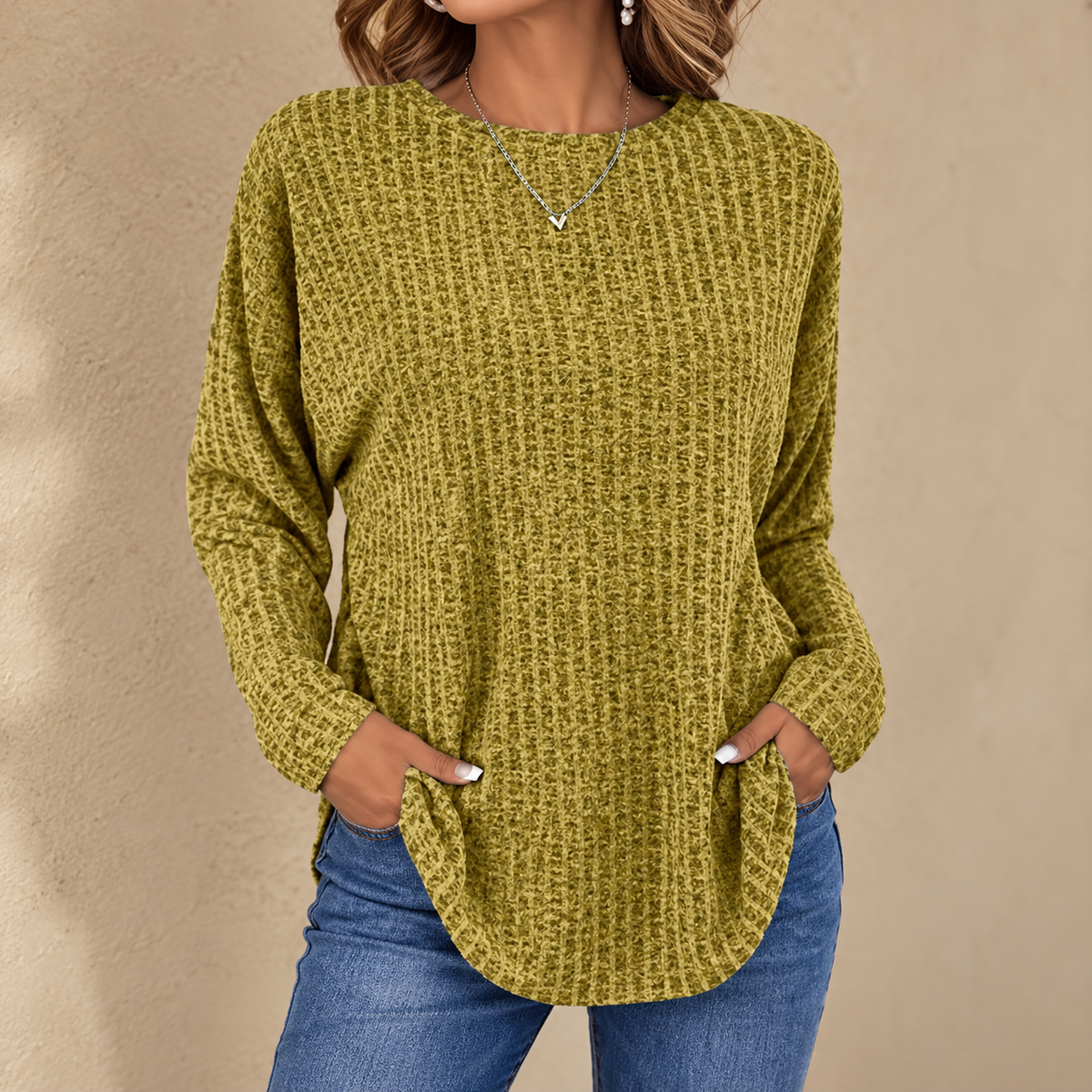 BEAUMONT NICE | PULL CHAUD À COUPE DÉTENDUE POUR FEMMES