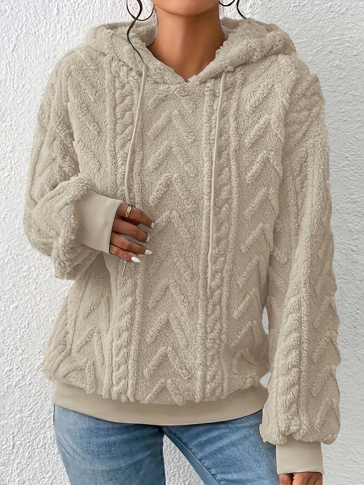 BEAUMONT NICE | PULL MOLLETONNÉ À CAPUCHE POUR FEMMES