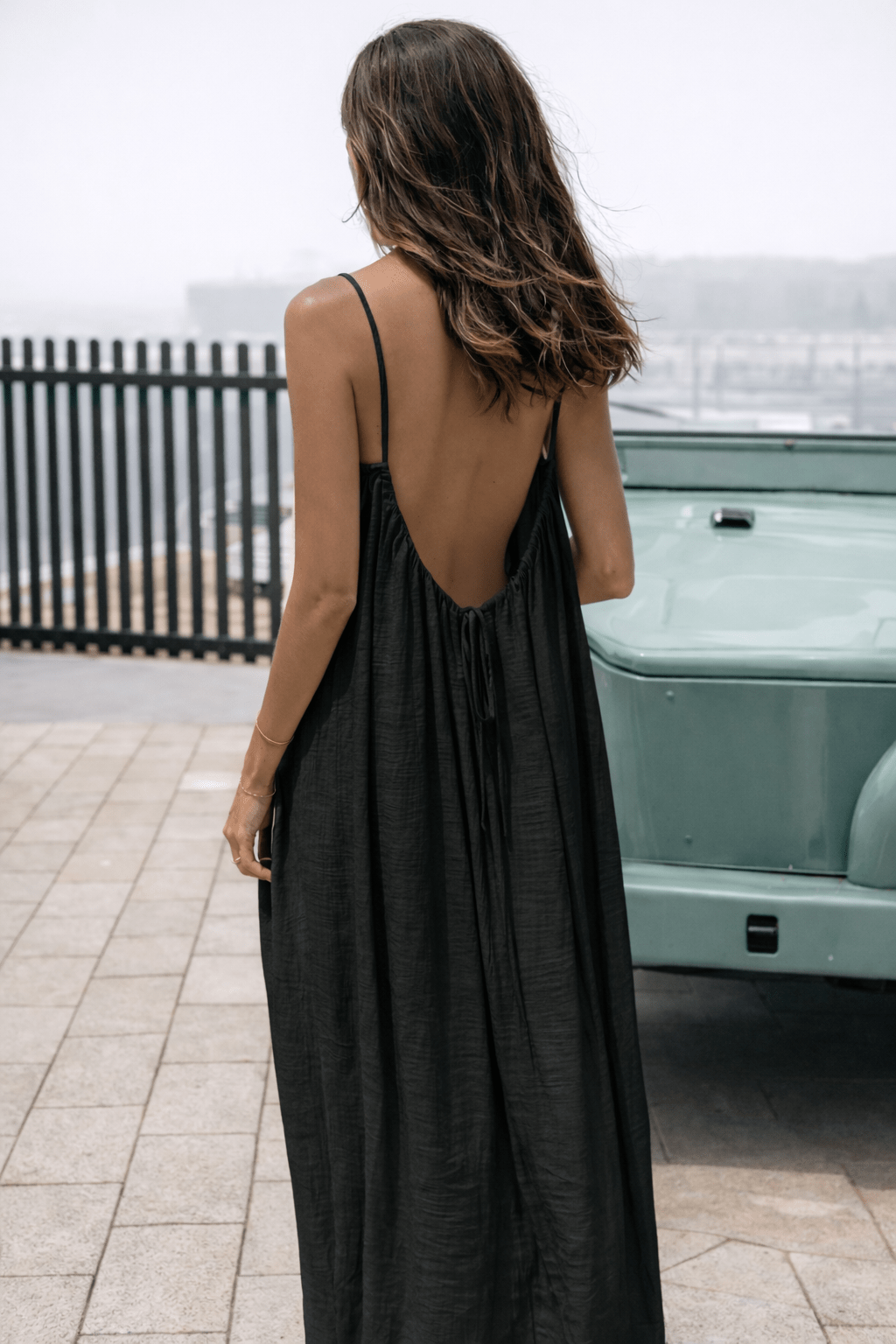 BEAUMONT NICE | ROBE MAXI À DOS DÉCOUVERTE POUR FEMMES