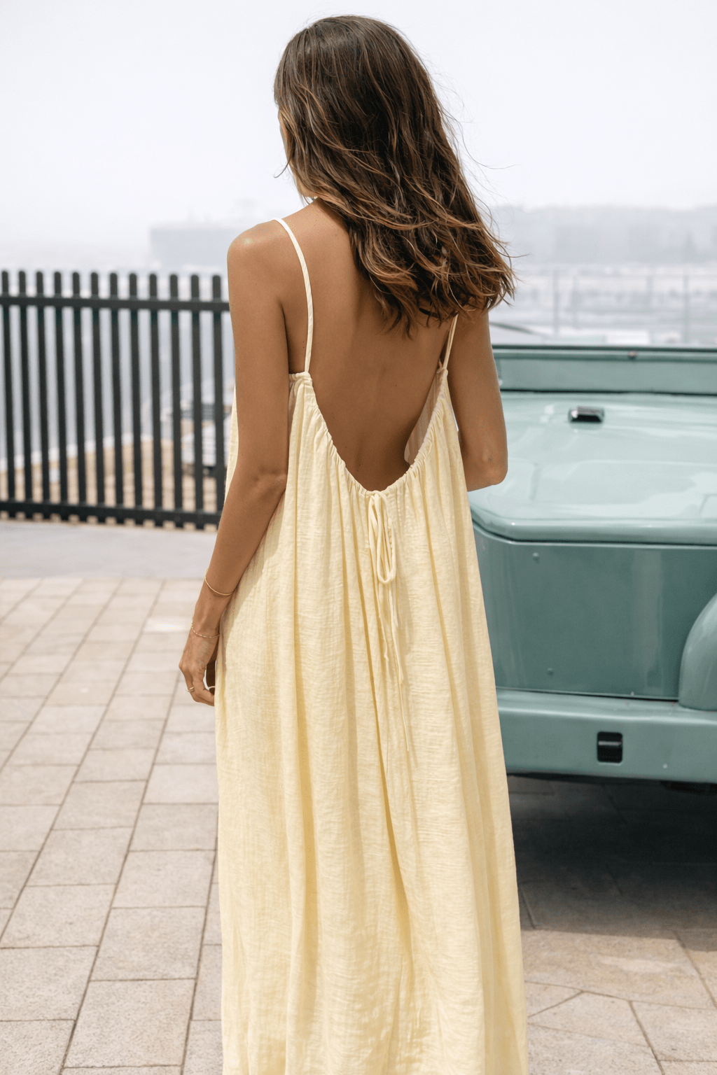 BEAUMONT NICE | ROBE MAXI À DOS DÉCOUVERTE POUR FEMMES
