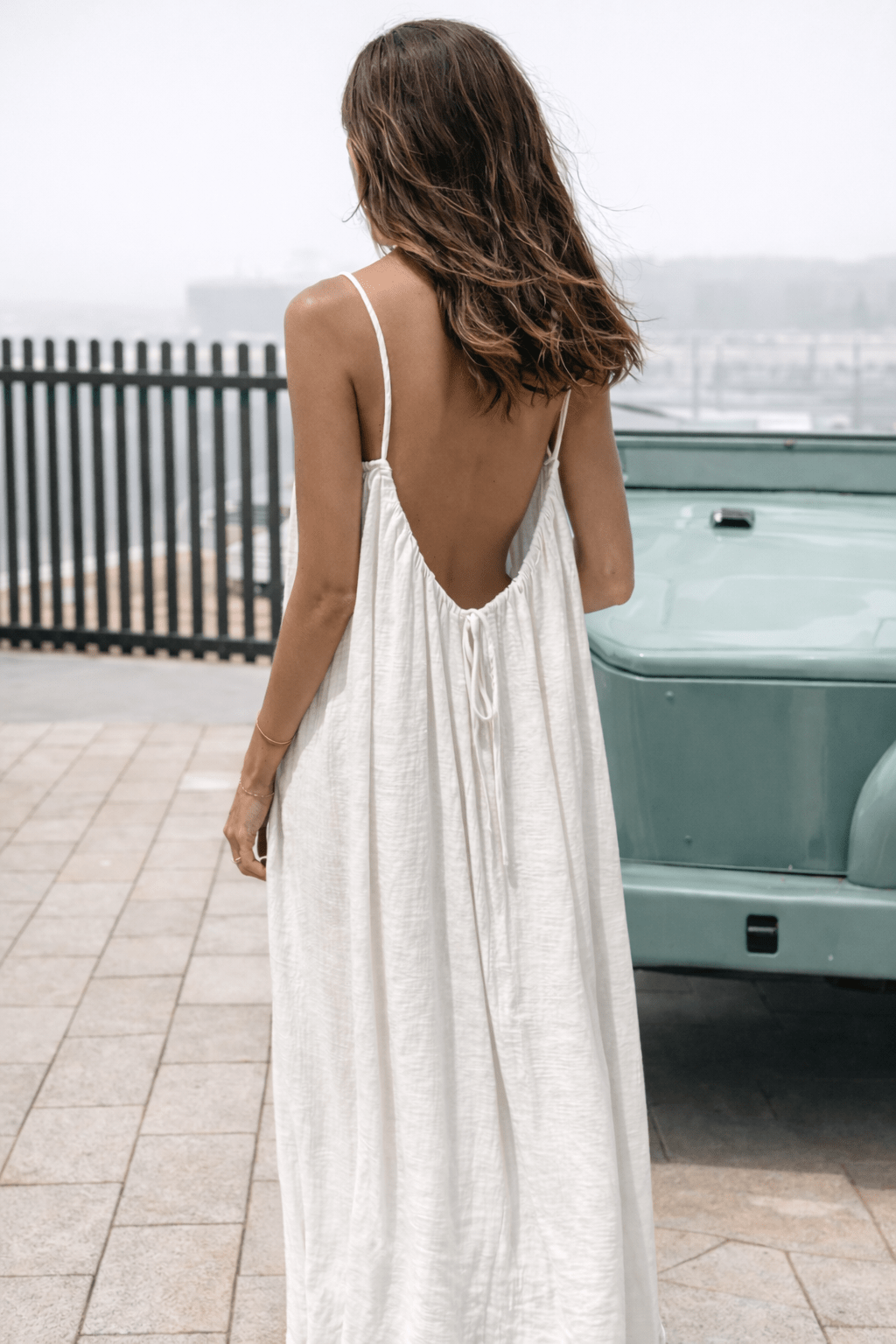 BEAUMONT NICE | ROBE MAXI À DOS DÉCOUVERTE POUR FEMMES