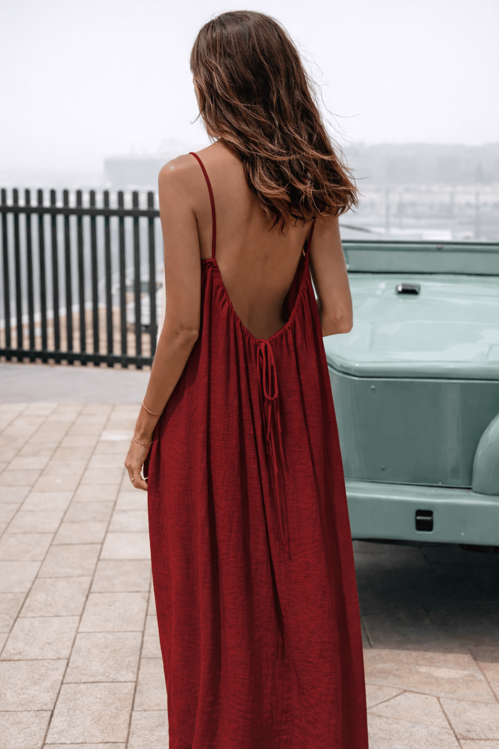 BEAUMONT NICE | ROBE MAXI À DOS DÉCOUVERTE POUR FEMMES